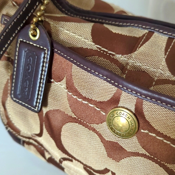 VTG COACH Signature Ergo Hobo Leather Shoulder Bag - Picture 4 of 14